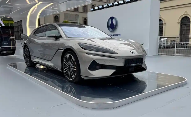 2025ĽڳչZ9GT/D9ʽ