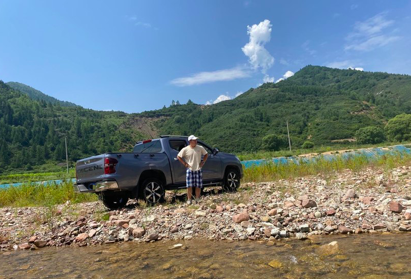如果说人生是一场旅途,那我愿与长安凯程F70一起修行