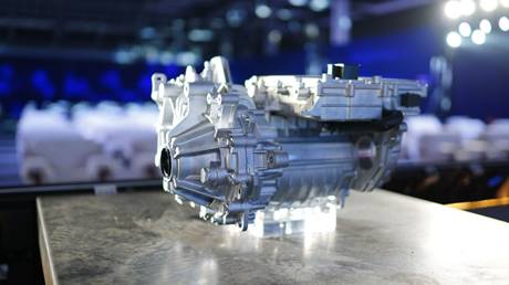 WEY首搭9HDCT扬中下线 品牌进阶再提速