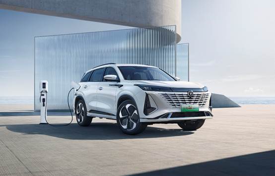 搭载行业领先智电安全技术 长安第三代CS75PLUS智电iDD