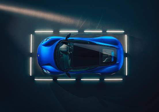 Lotus Emira 俯视图