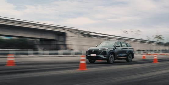 15万元买SUV 第二代CS75PLUS和星越L到底该选谁